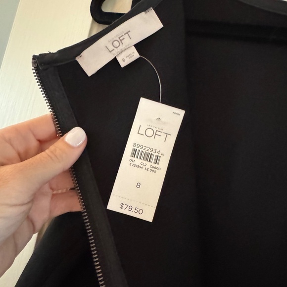 Loft Dress - Picture 4 of 4